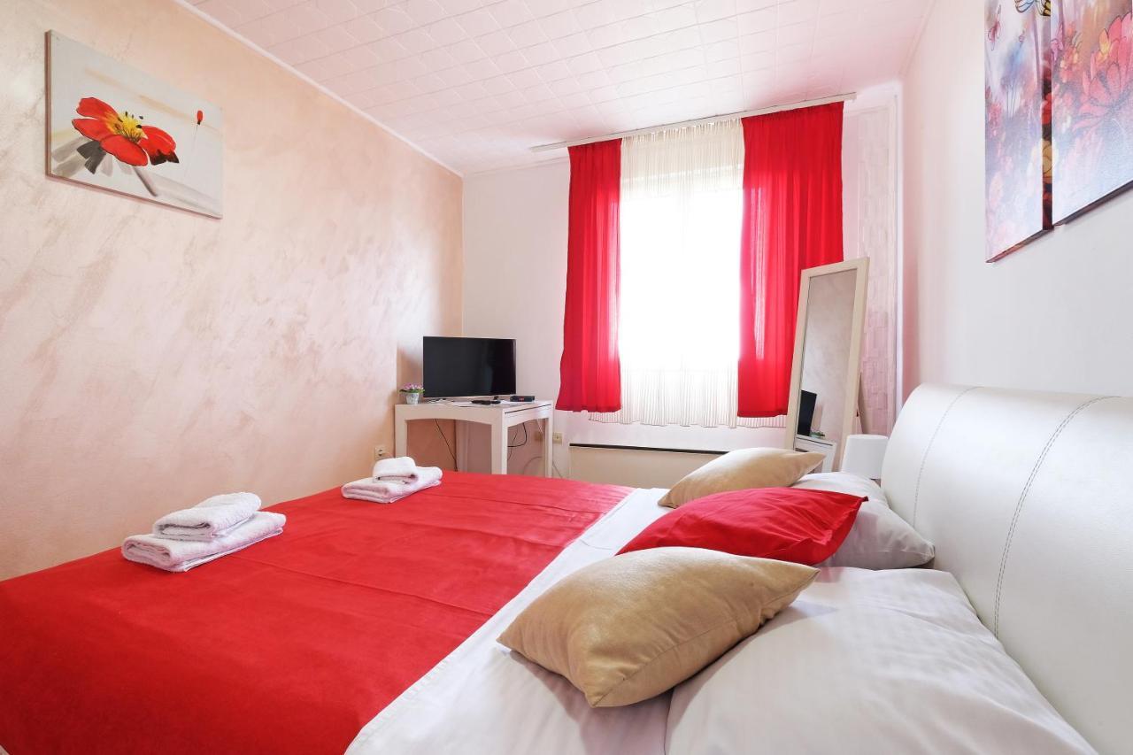 Apartment Paradise Fantasy Beograd Ngoại thất bức ảnh